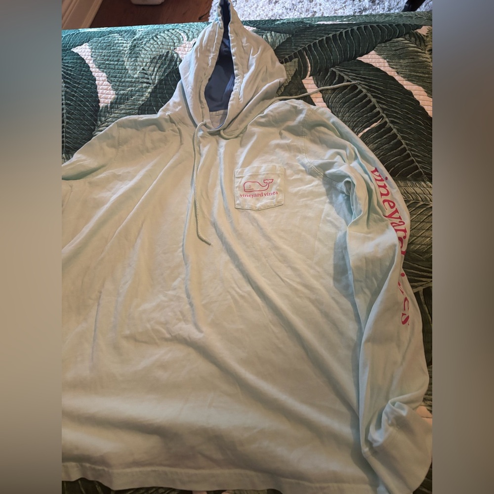 Vineyard vines Aqua hooded long sleeve top SZ L